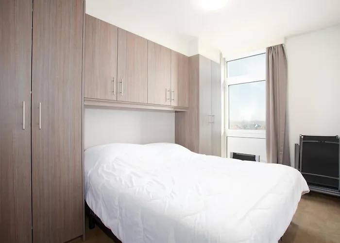 Apartment Nptunus Midden A0606 De Panne